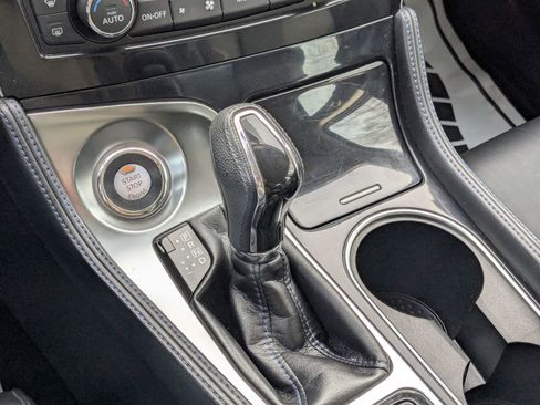 Used 2016 Nissan Maxima SR w/ Midnight Edition image 23