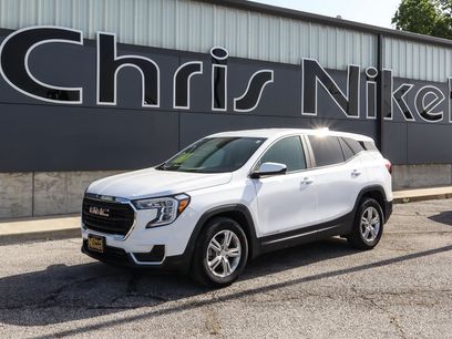 Used 2024 GMC Terrain SLE