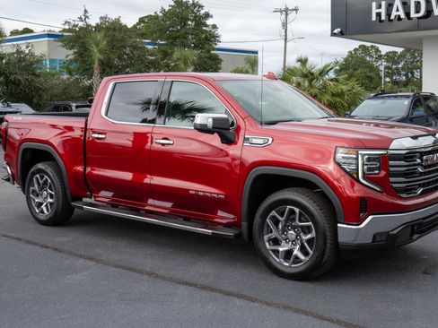 New 2026 GMC Sierra 1500 SLT w/ SLT Premium Package image 1