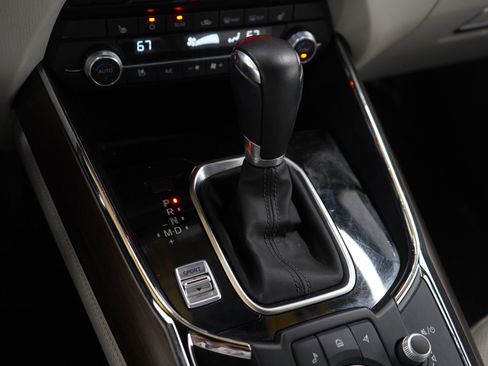 Used 2023 MAZDA CX-9 Signature image 26