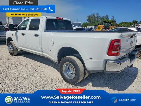 Used 2024 RAM 3500 Tradesman w/ Chrome Appearance Group AWD/4WD image 3