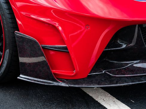 Used 2020 Ferrari 812 Superfast RWD image 11