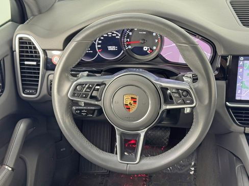 Used 2019 Porsche Cayenne image 20