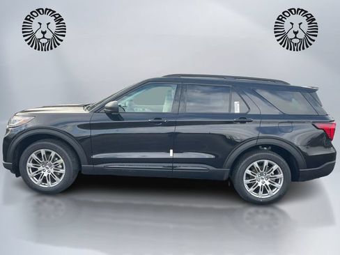 New 2026 Ford Explorer Active w/ Active Comfort Package AWD/4WD image 10