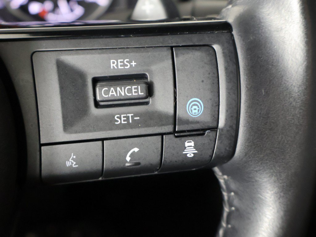 Used 2023 Nissan Rogue SL FWD image 41