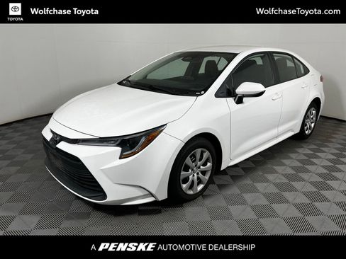Used 2024 Toyota Corolla LE FWD image 1