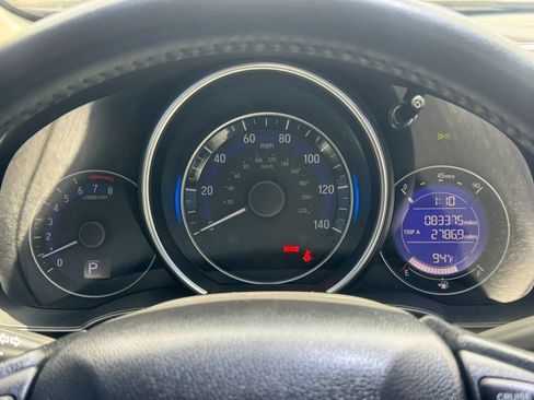 Used 2015 Honda Fit EX image 31