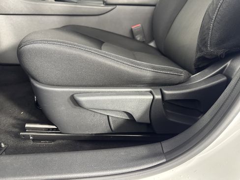 Used 2021 Nissan Sentra SV image 23