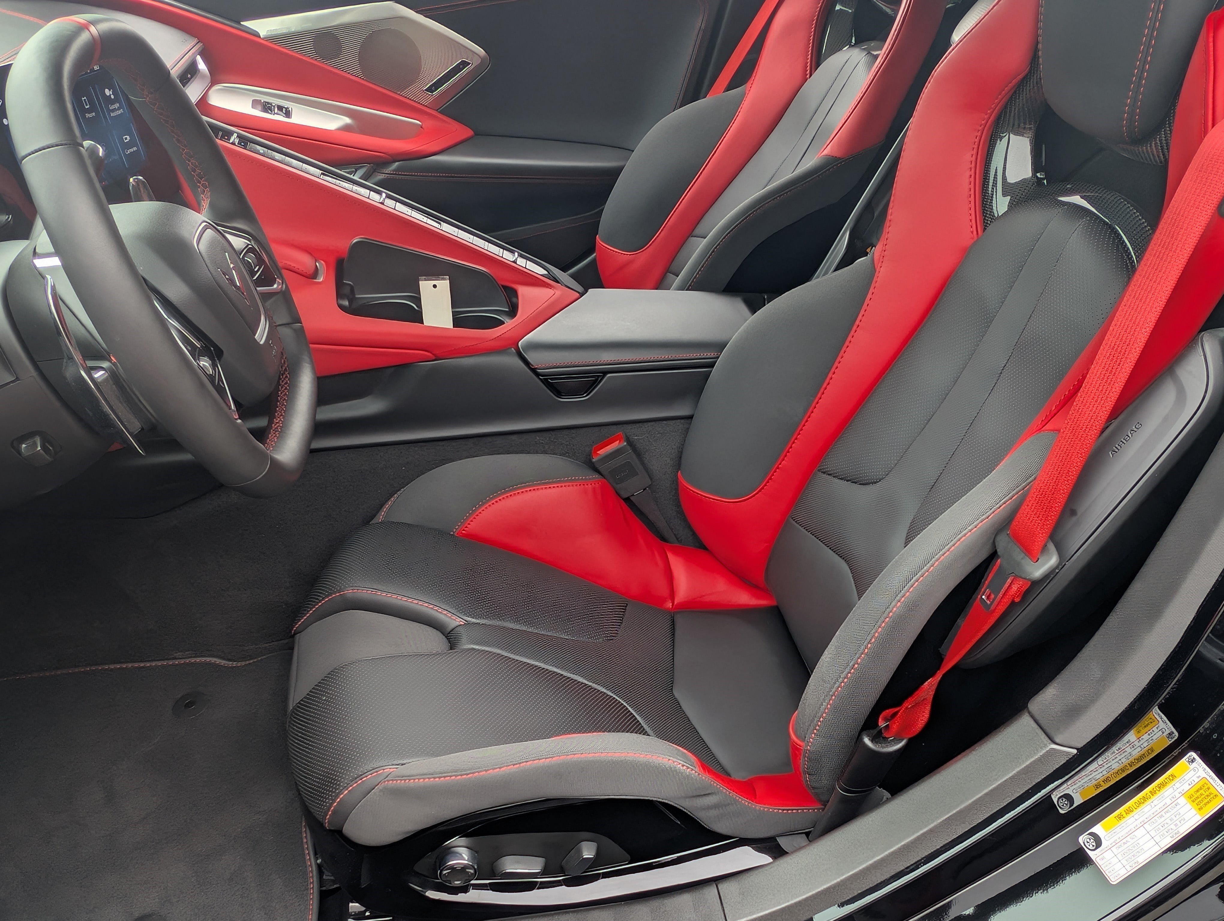 Used 2024 Chevrolet Corvette Stingray Preferred Cpe w/ Z51 Performance Package RWD image 16