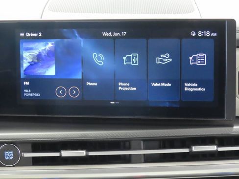 Used 2024 Hyundai Santa Fe SEL FWD image 11