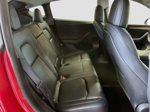 Used 2023 Tesla Model Y Performance AWD/4WD image 27