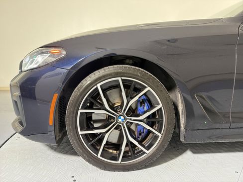 Used 2023 BMW 540i w/ M Sport Package RWD image 9