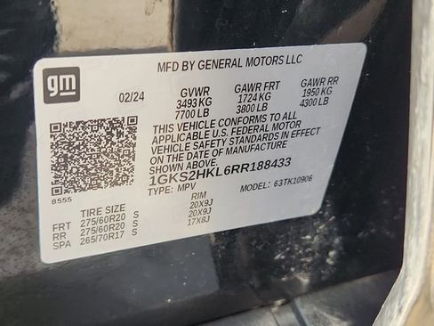 Used 2024 GMC Yukon XL AT4 w/ Technology Package AWD/4WD image 34