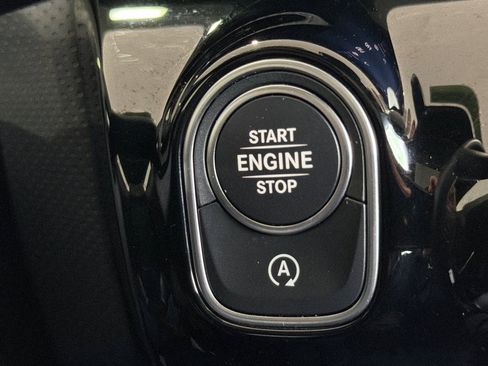 Certified 2025 Mercedes-Benz CLA 250 4MATIC image 22