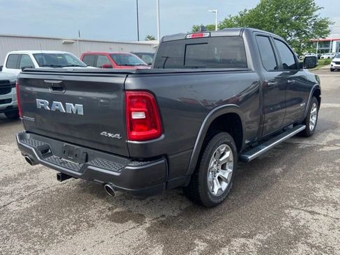 Used 2025 RAM 1500 Big Horn AWD/4WD image 3