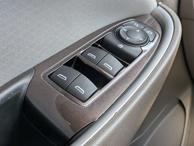 Used 2025 Chevrolet Malibu LT FWD image 27