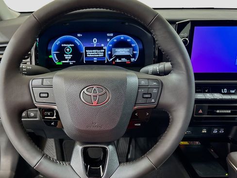 New 2026 Toyota Camry XLE FWD image 12