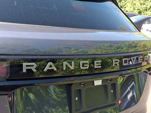 Used 2026 Land Rover Range Rover Velar S AWD/4WD image 26