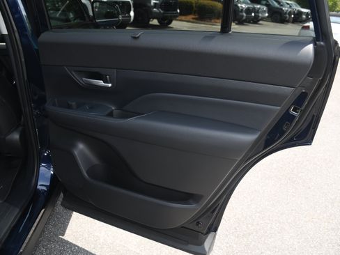 Certified 2025 Toyota Grand Highlander FWD image 22