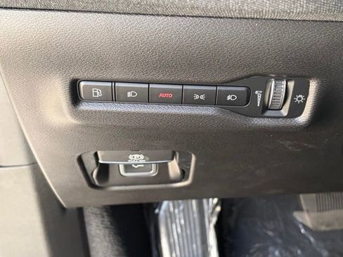 New 2026 Jeep Cherokee Laredo image 25