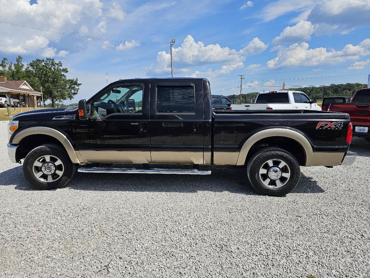 Used 2013 Ford F250 Lariat w/ Lariat Interior Pkg AWD/4WD image 9