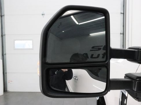 Used 2019 Ford F350 Lariat w/ Lariat Ultimate Package image 43