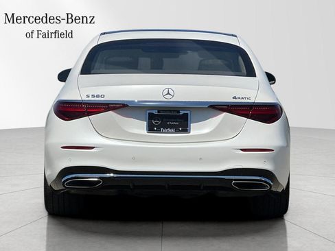 Used 2022 Mercedes-Benz S 580 4MATIC Sedan w/ AMG Line Package image 7