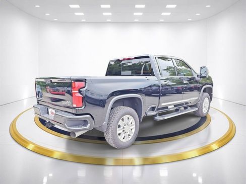 New 2025 Chevrolet Silverado 2500 High Country w/ Technology Package AWD/4WD image 6
