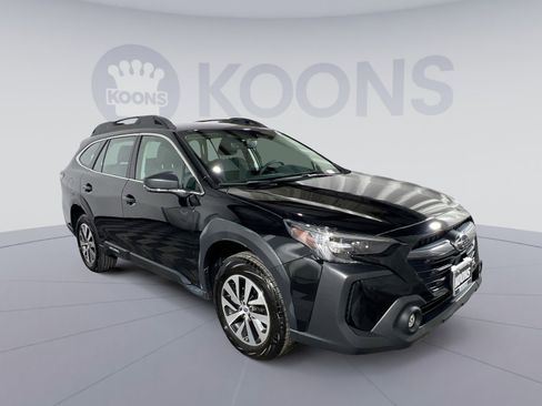 Used 2025 Subaru Outback image 10