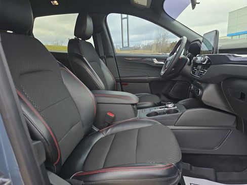 Used 2024 Ford Escape ST-Line w/ Equipment Group 301A image 14