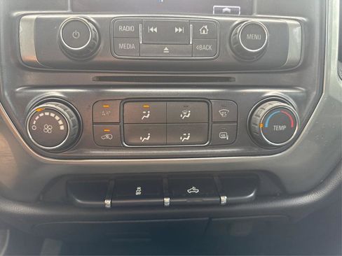 Used 2019 Chevrolet Silverado 1500 LT AWD/4WD image 19