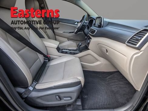 Used 2021 Hyundai Tucson Limited image 21