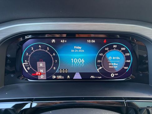 Certified 2024 Volkswagen Atlas Cross Sport SE w/ Panoramic Sunroof Package AWD/4WD image 18