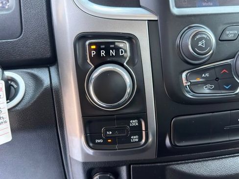 Used 2023 RAM 1500 Classic SLT w/ Electronics Group AWD/4WD image 18