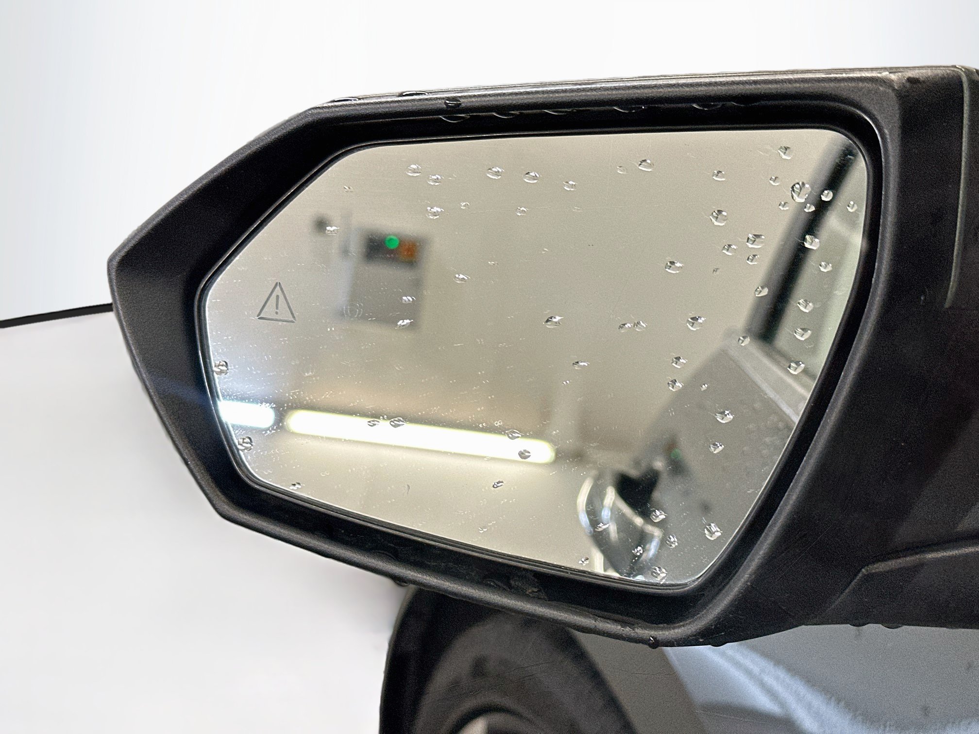 Used 2025 Hyundai Elantra Limited FWD image 16