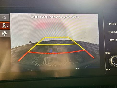 Used 2024 Kia Sportage LX image 16