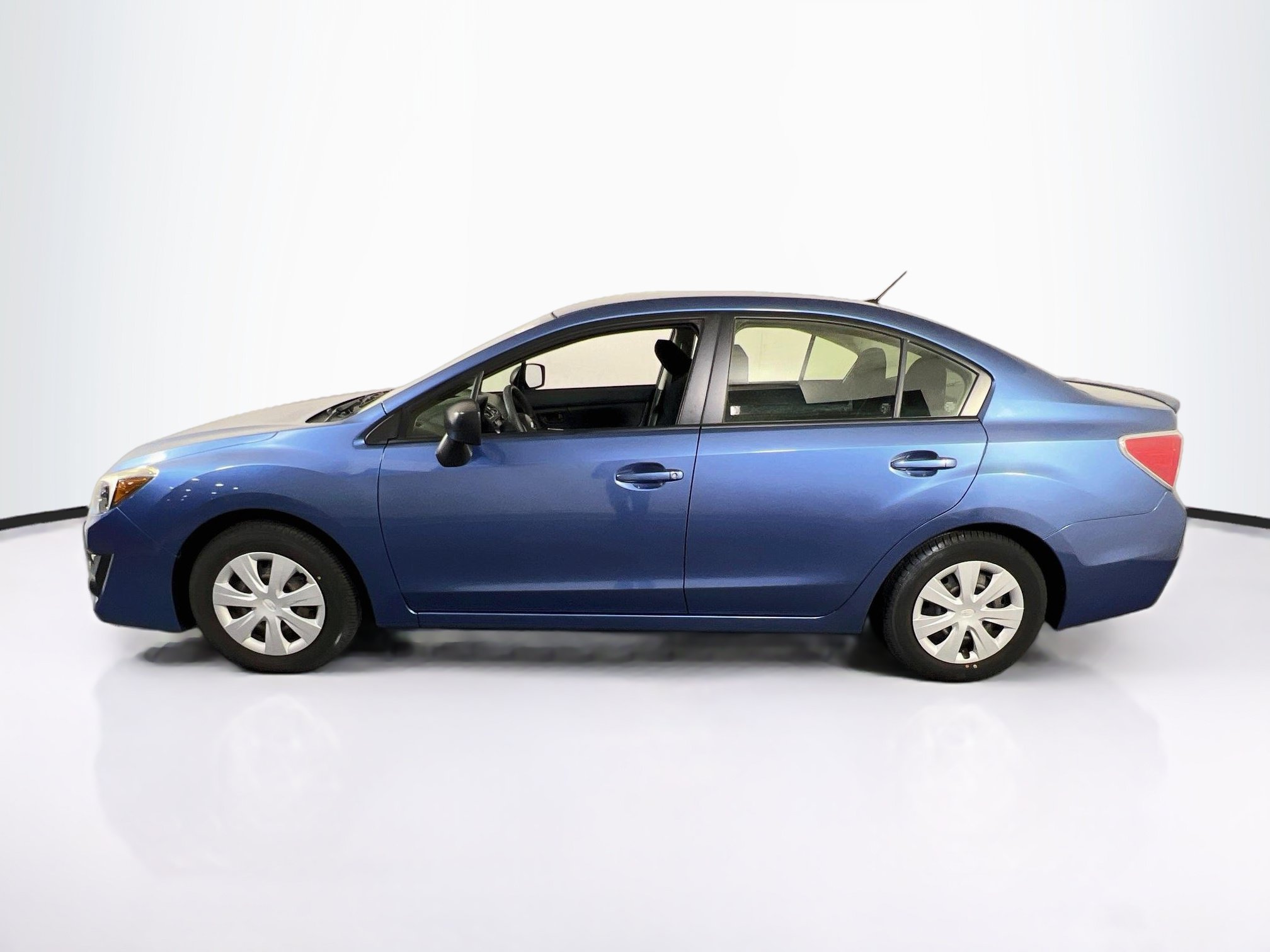 Used 2015 Subaru Impreza 2.0i AWD/4WD image 8