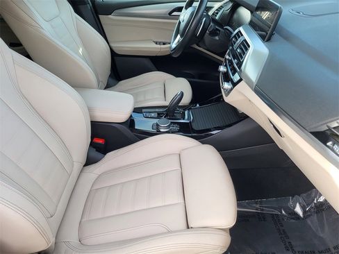 Used 2021 BMW X3 xDrive30i w/ Premium Package image 14