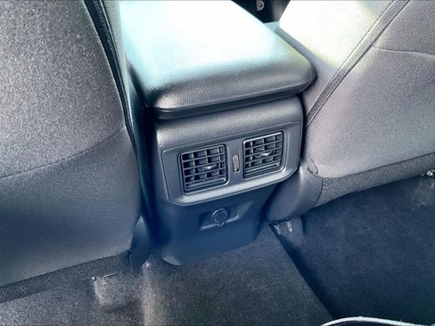 Used 2024 Toyota RAV4 LE image 28