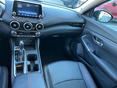 Used 2023 Nissan Sentra SR w/ SR Premium Package image 21