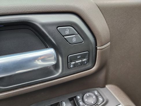 Used 2021 Chevrolet Silverado 3500 LTZ w/ Gooseneck/5TH Wheel Package image 44