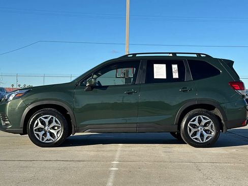 Certified 2023 Subaru Forester Premium image 6