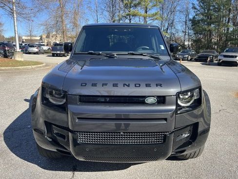 Certified 2024 Land Rover Defender 110 X-Dynamic SE image 3