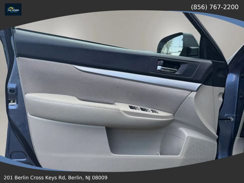 Used 2014 Subaru Outback 2.5i Premium w/ Moonroof Package image 9