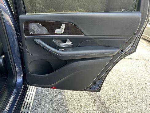 Certified 2024 Mercedes-Benz GLS 450 4MATIC image 46