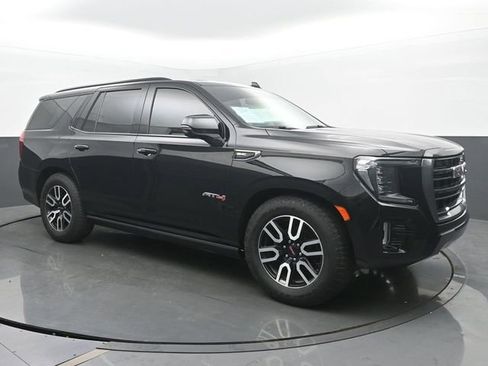 Used 2021 GMC Yukon AT4 w/ AT4 Premium Plus Package AWD/4WD image 7