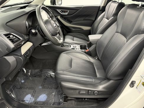 Used 2024 Subaru Forester Limited image 17