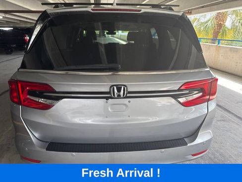 Used 2024 Honda Odyssey Elite image 17