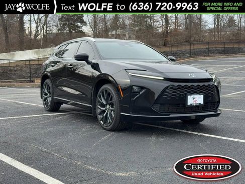 Certified 2025 Toyota Crown Signia w/ Advanced Technology Package image 1