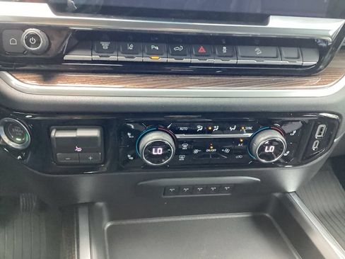 New 2026 Chevrolet Silverado 2500 LT w/ All Star Edition AWD/4WD image 29